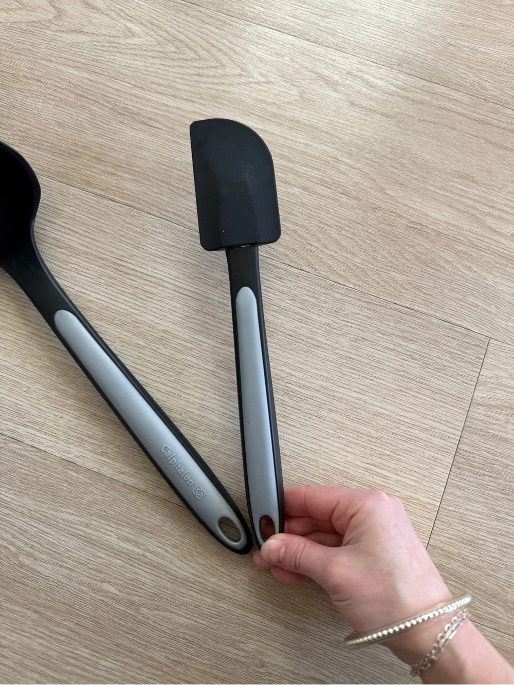 Calphalon Nylon Utensils Lot of 2 Ladle Serving Spoon & Spatula Black Gray Set
